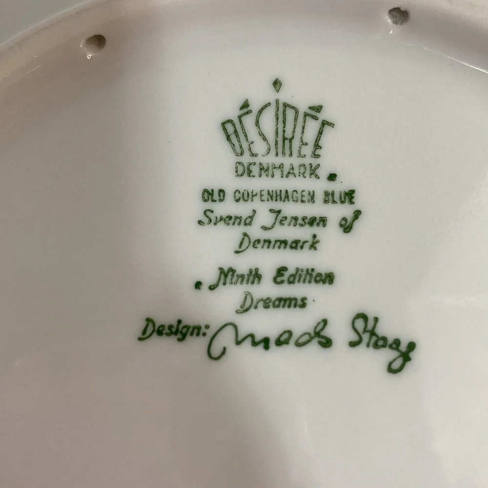 OLD COPENHAGEN BLUE DECORATIVE CHRISTMAS PLATE, vintage 1978 “Dreams”